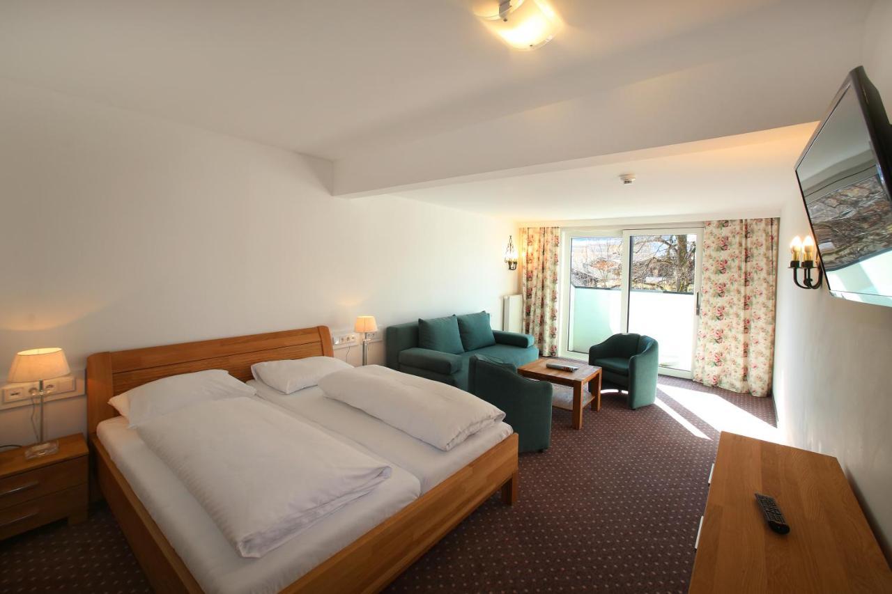 Hotel Lukashansl Hundsdorf  Екстериор снимка