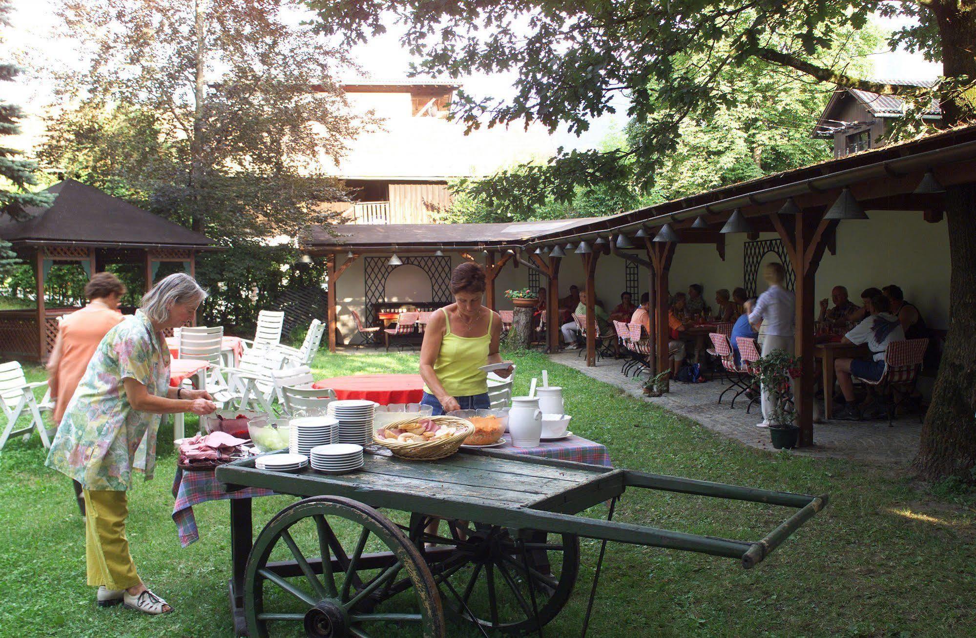 Hotel Lukashansl Hundsdorf  Екстериор снимка