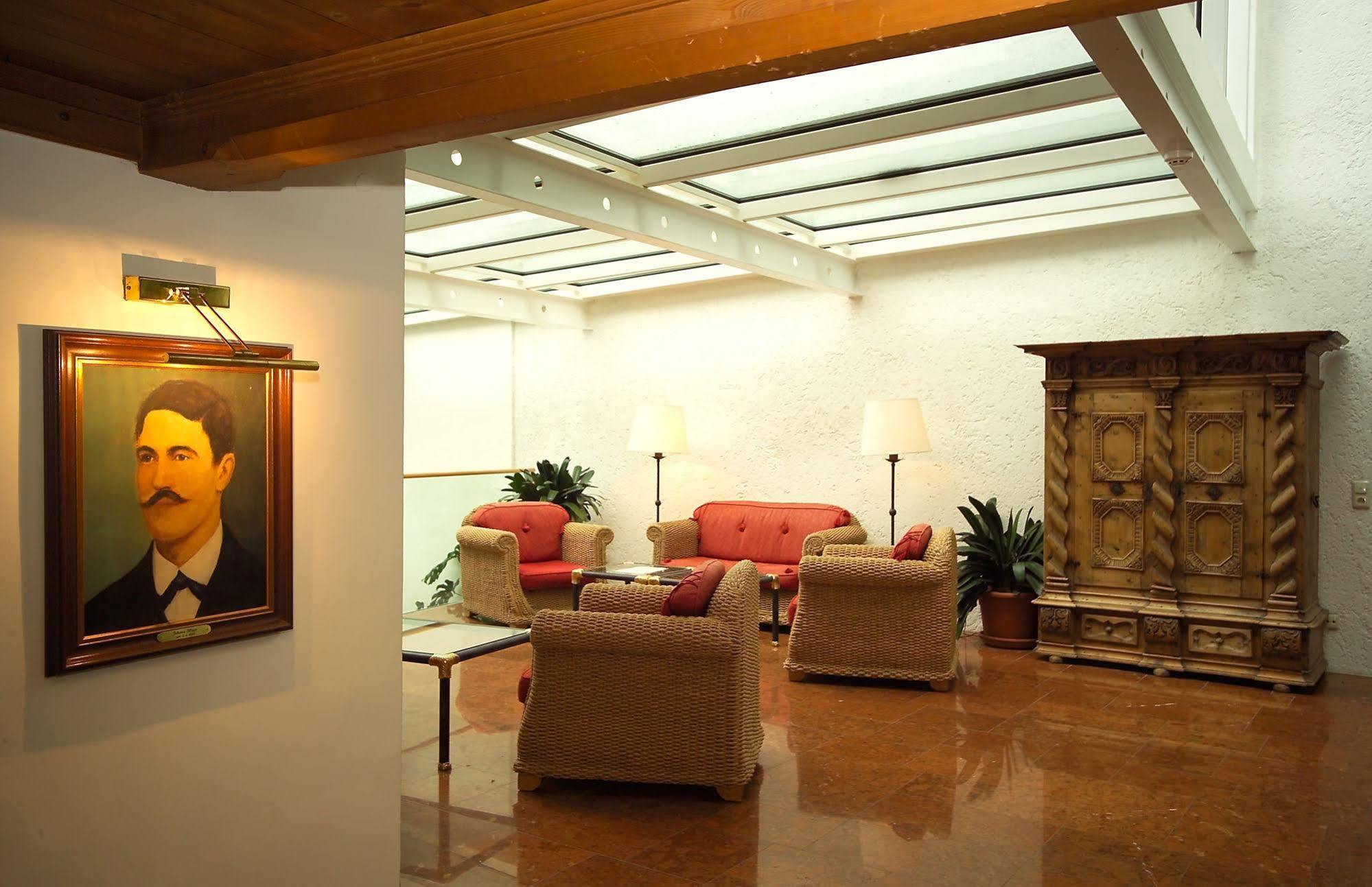 Hotel Lukashansl Hundsdorf  Екстериор снимка
